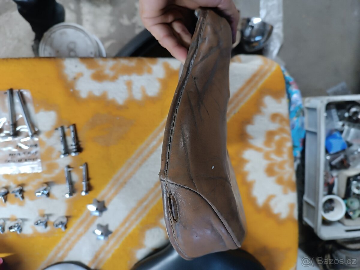 Pérák díly,šroub,sedlo,maska,světlo,štít,filtr,klic - 7