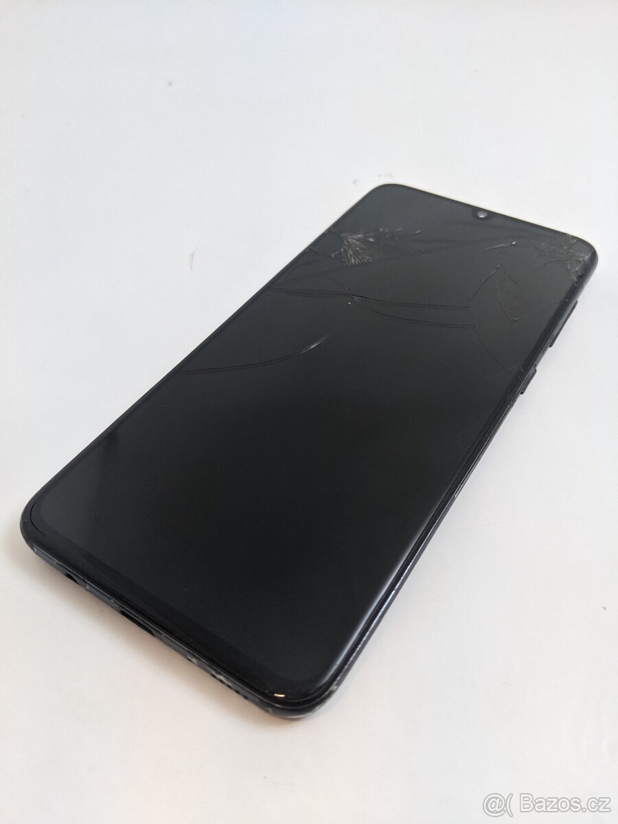 Samsung Galaxy A70 6/128 Black. Záruka 6 měsíců. - 7