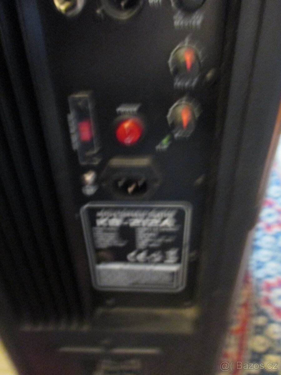 2x OMNITRONIC+STOJANY-p.c. 22 000kč.-Min.použ. - 7