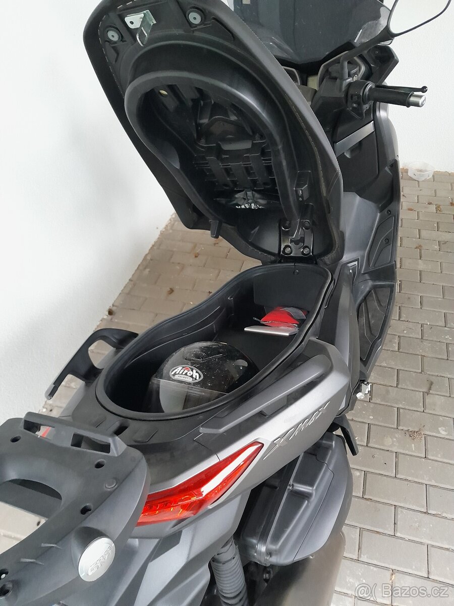 Yamaha X-Max 400 - 7