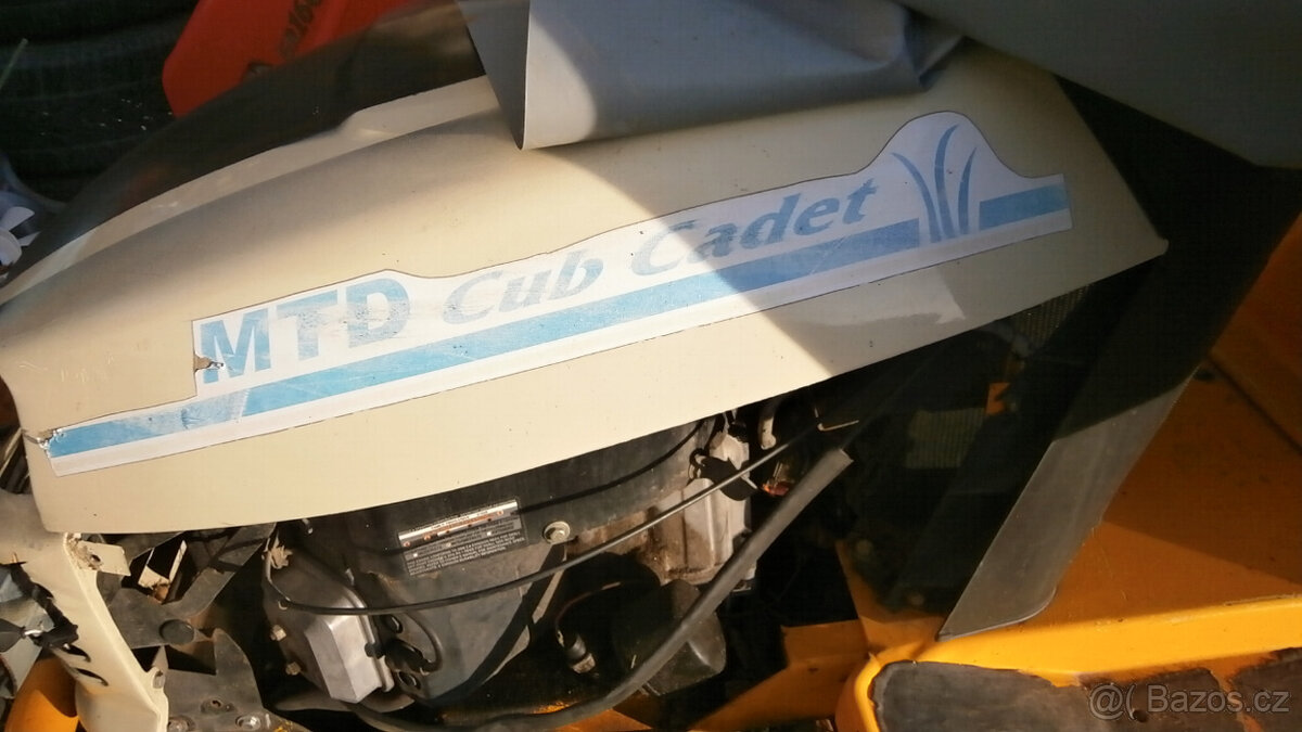 Zběrné koše zahradního traktoru - 7