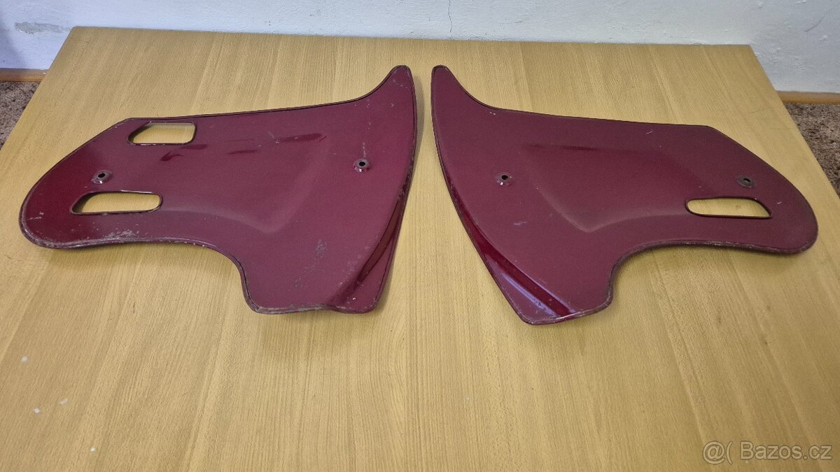 Revmaplechy ,boční kryty motoru,originál - 7