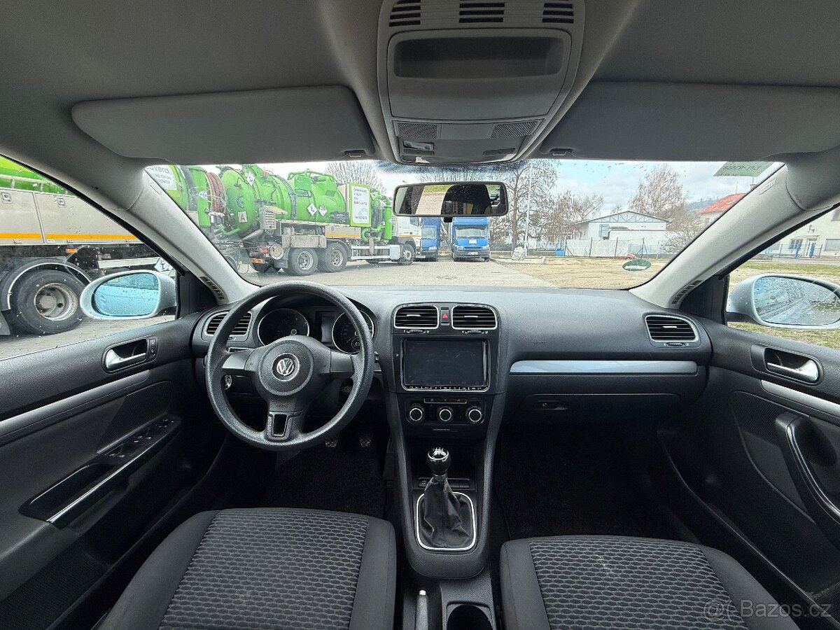 VW Golf 6 1,6TDi 77kW, kombi, NOVÁ STK - 7