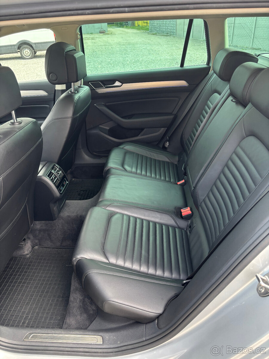 VW Passat 1.4TSI 170kW GTE - plug-in hybrid - 7