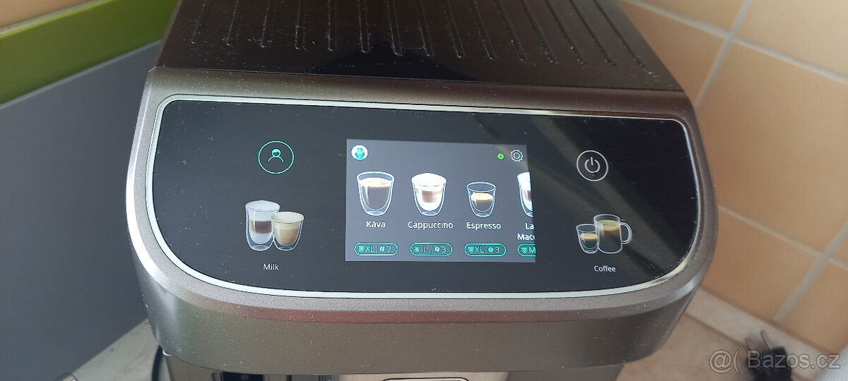 Prodám DeLonghi Magnifica Plus - 7
