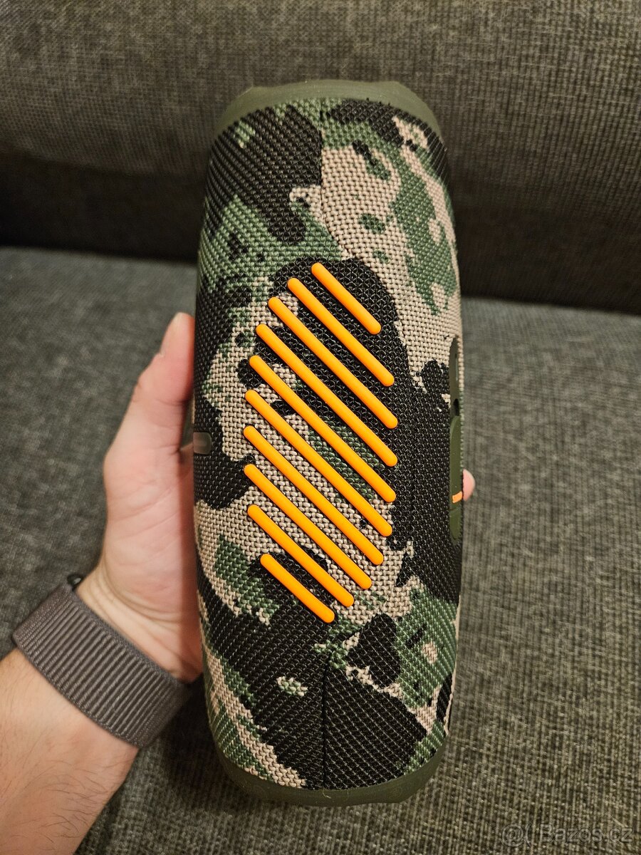 Prodám JBL Charge 5 Squad - 7