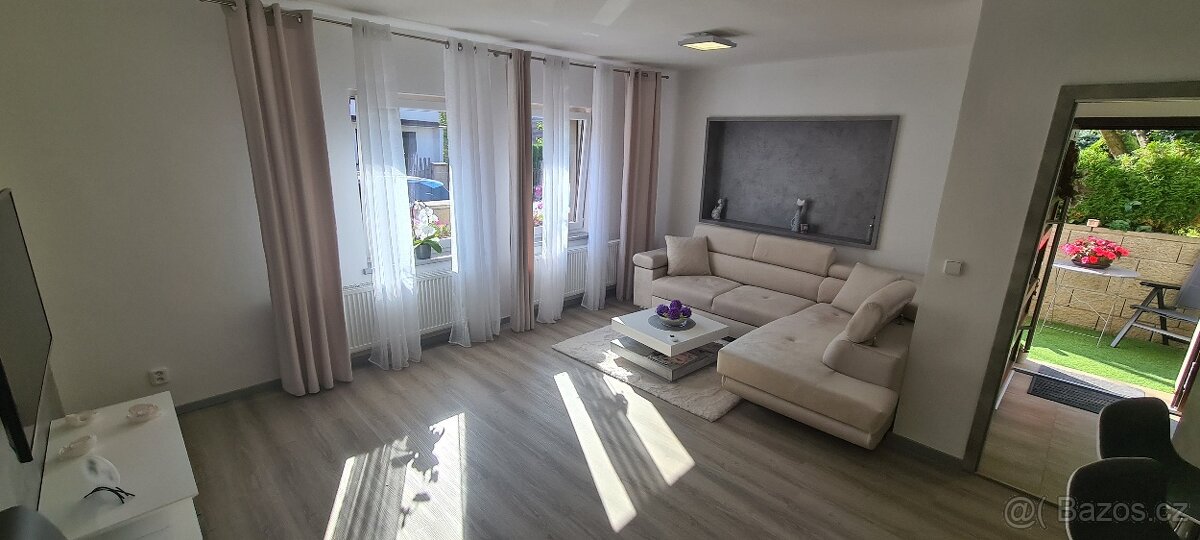 Dlouhodobý pronájem 3kk 82m2 v RD , Košická -Sokolov - 7