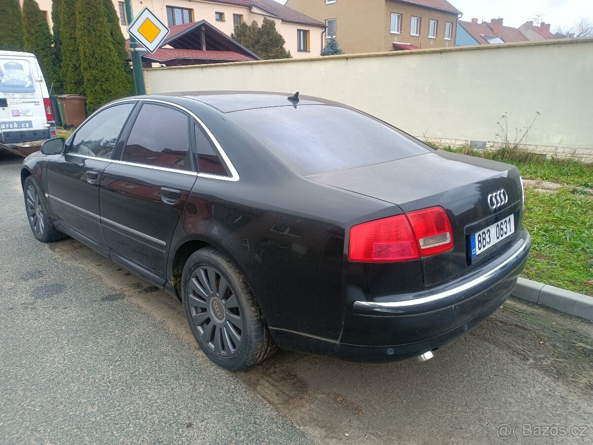 Audi A8 4.0 TDI V8 • 2004 • Pojízdná • Na opravu / projekt • - 7