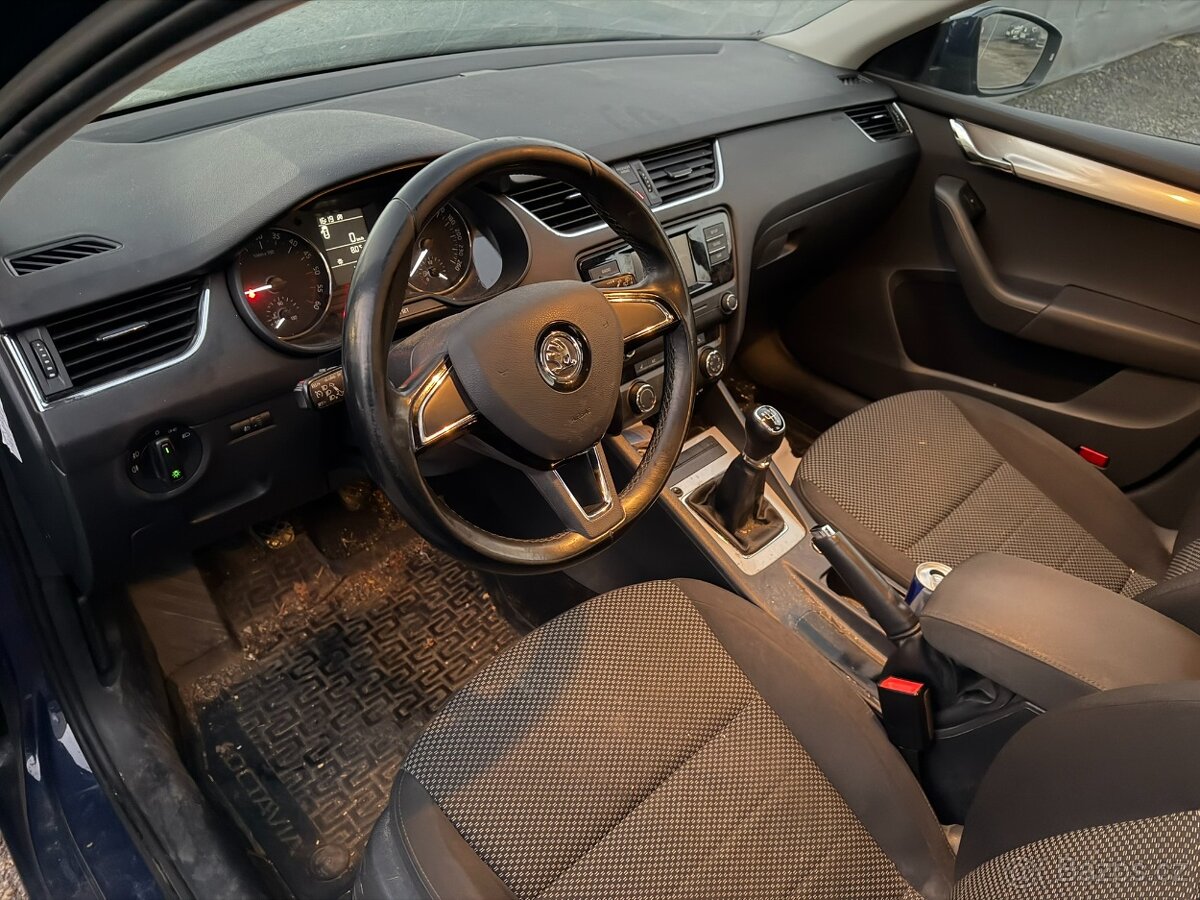 Náhradní díly Škoda Octavia III 1.6 TDI CXXA RTD LF5A - 7