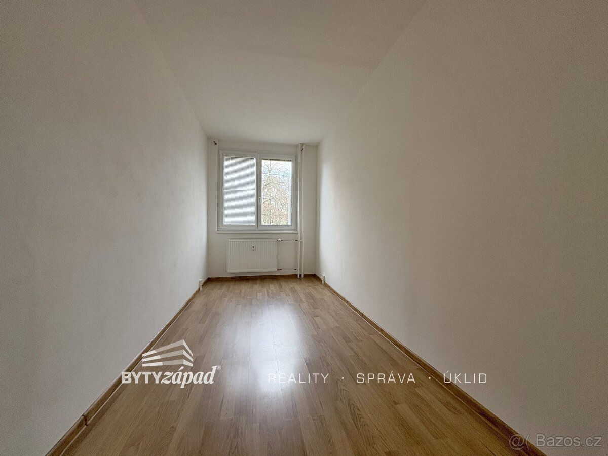 Pronájem bytu 3+1 68 m², Klatovy III, ev.č. yMKB8627 - 7