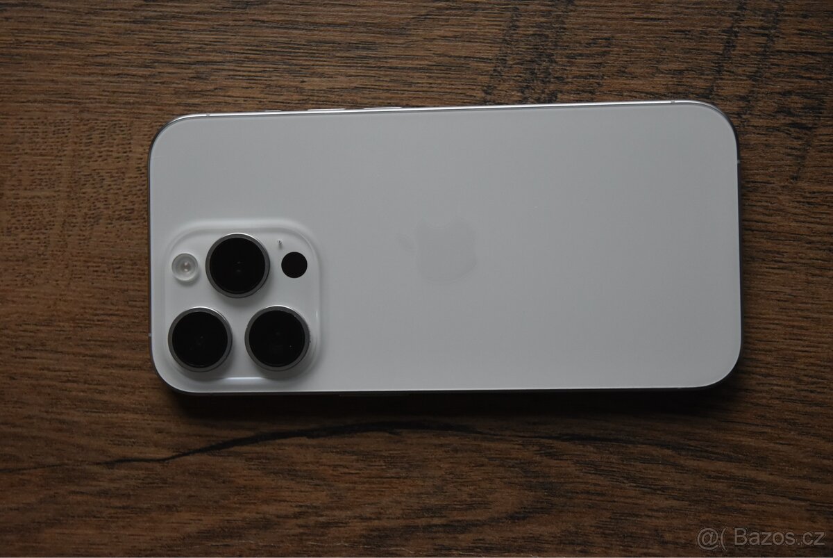 iPhone 15 Pro 256GB v barvě Natural Titanium. - 7