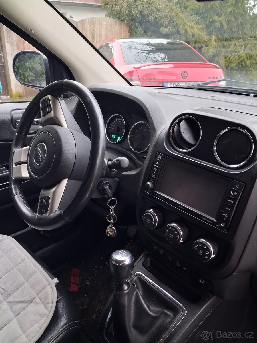 Prodám Jeep Compass 2.2 4x4 120kw - 7