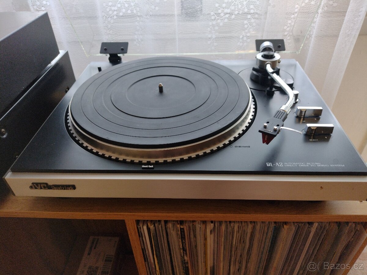 Gramofon Jvc QL 42 - 7