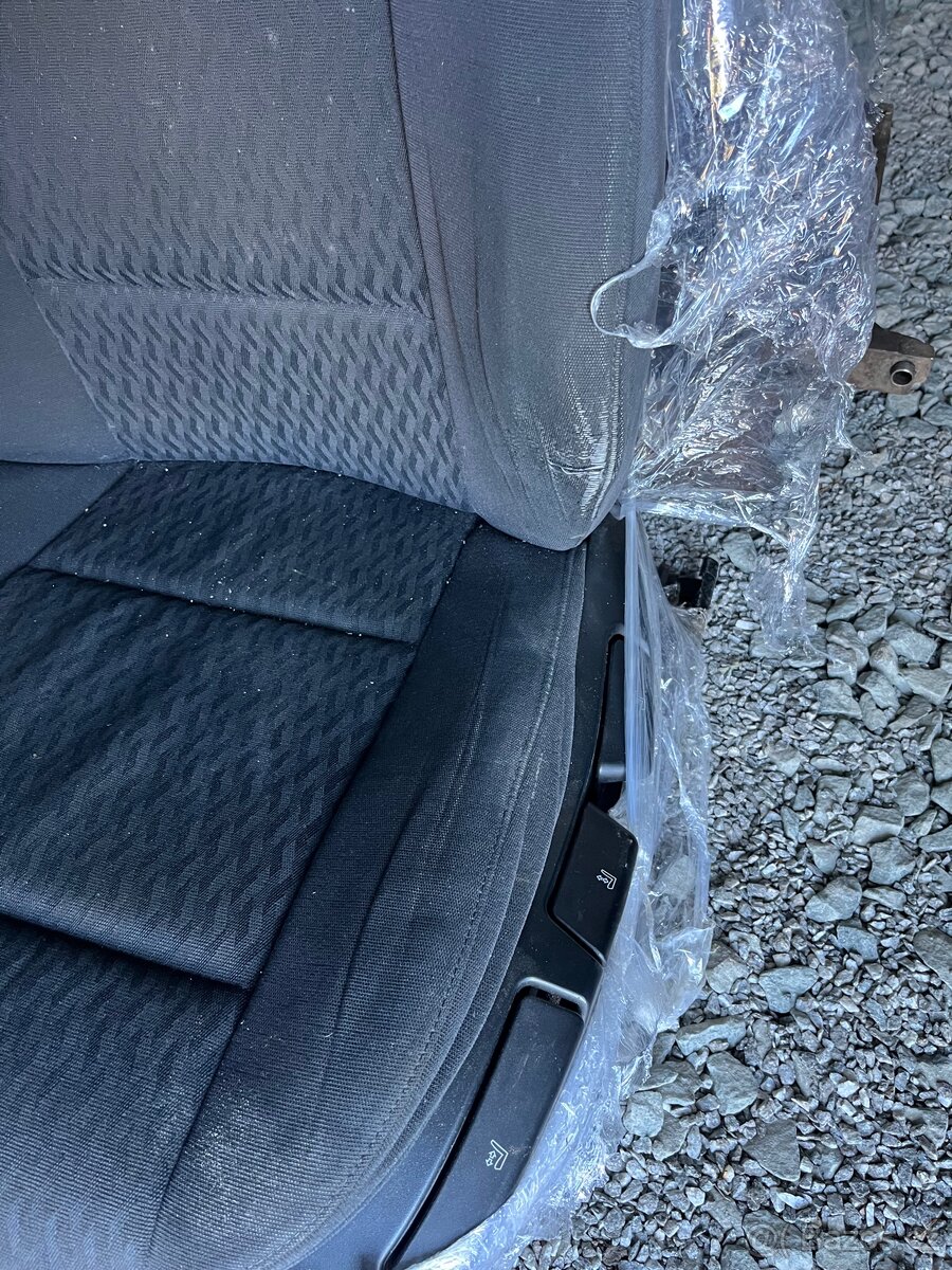 bmw e46 interiér - 7