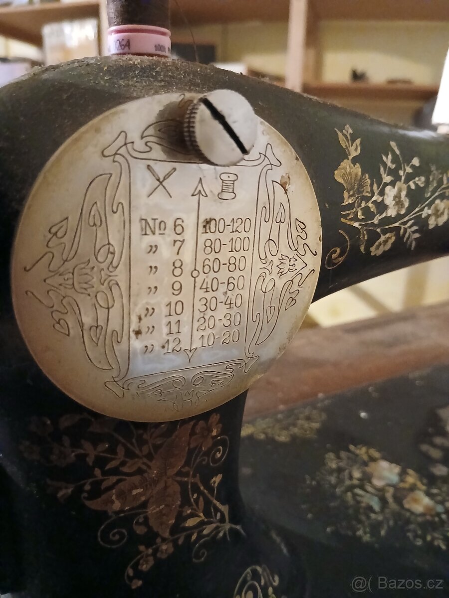 Historický šicí stroj Stoewer - 7