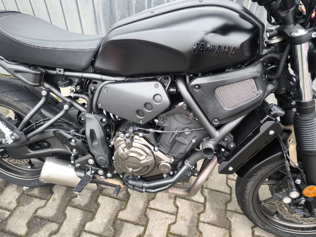 Yamaha XSR 700 - 7