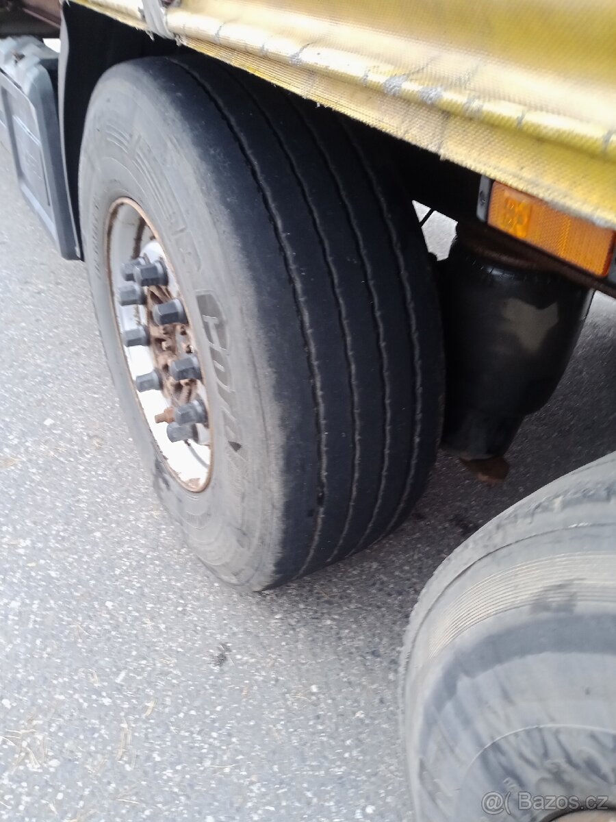 Návěs Kögel Max plachtový r.v. 2010 - 7