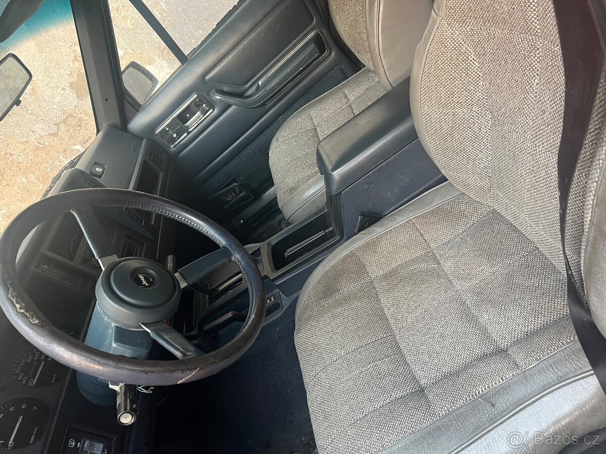 Jeep Cherokee XJ 4.0 - 7
