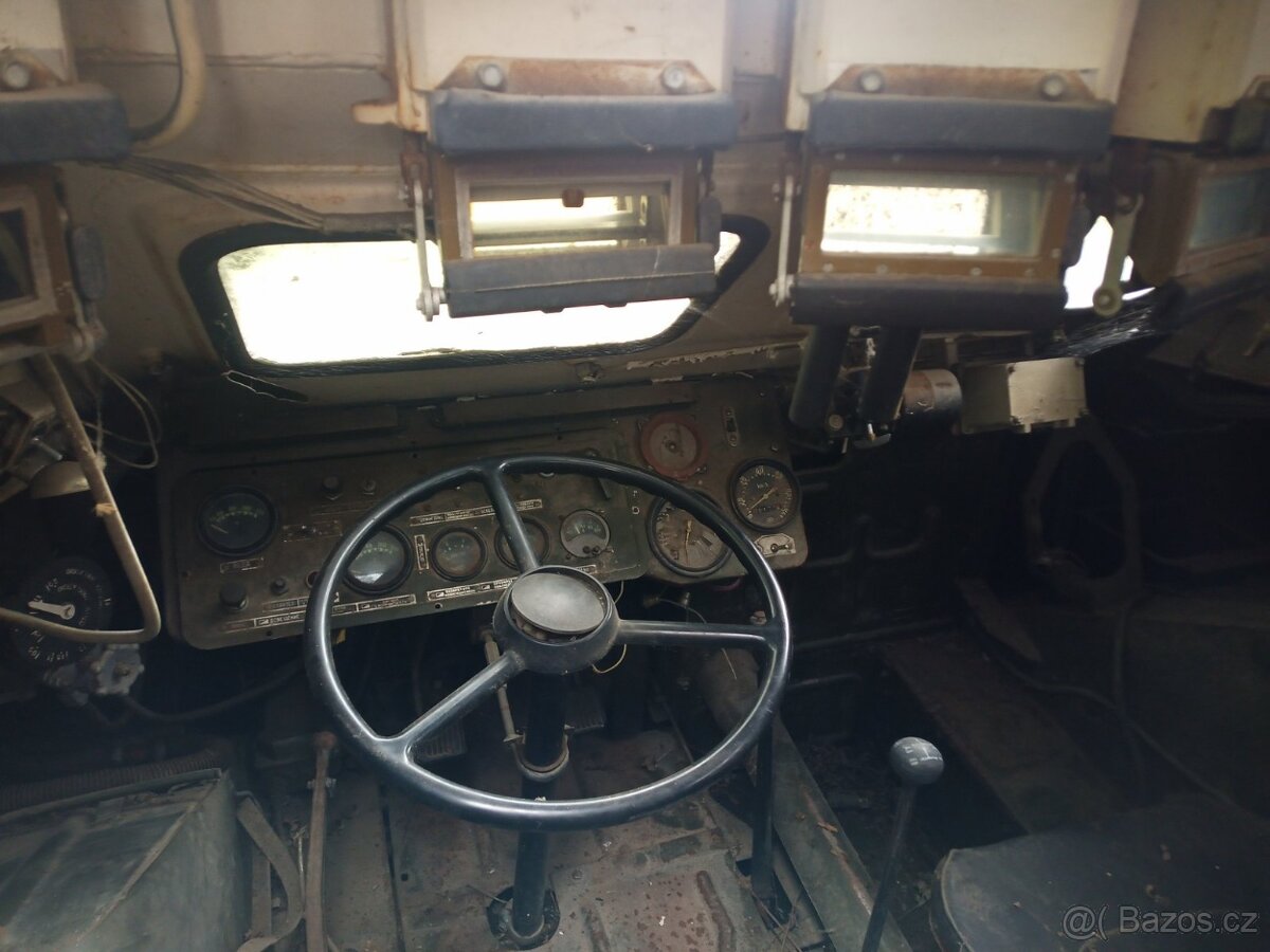 Predám BRDM 2 – obojživelné obrnené vozidlo - 7