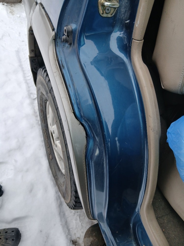 Nissan Terrano 2 - 7