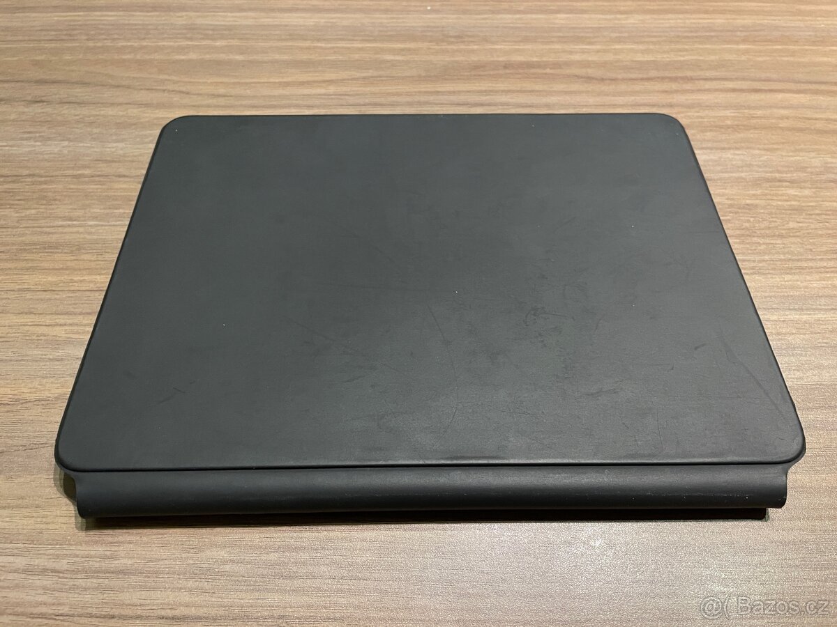 iPad Magic Keyboard CZ model A2261 - 7