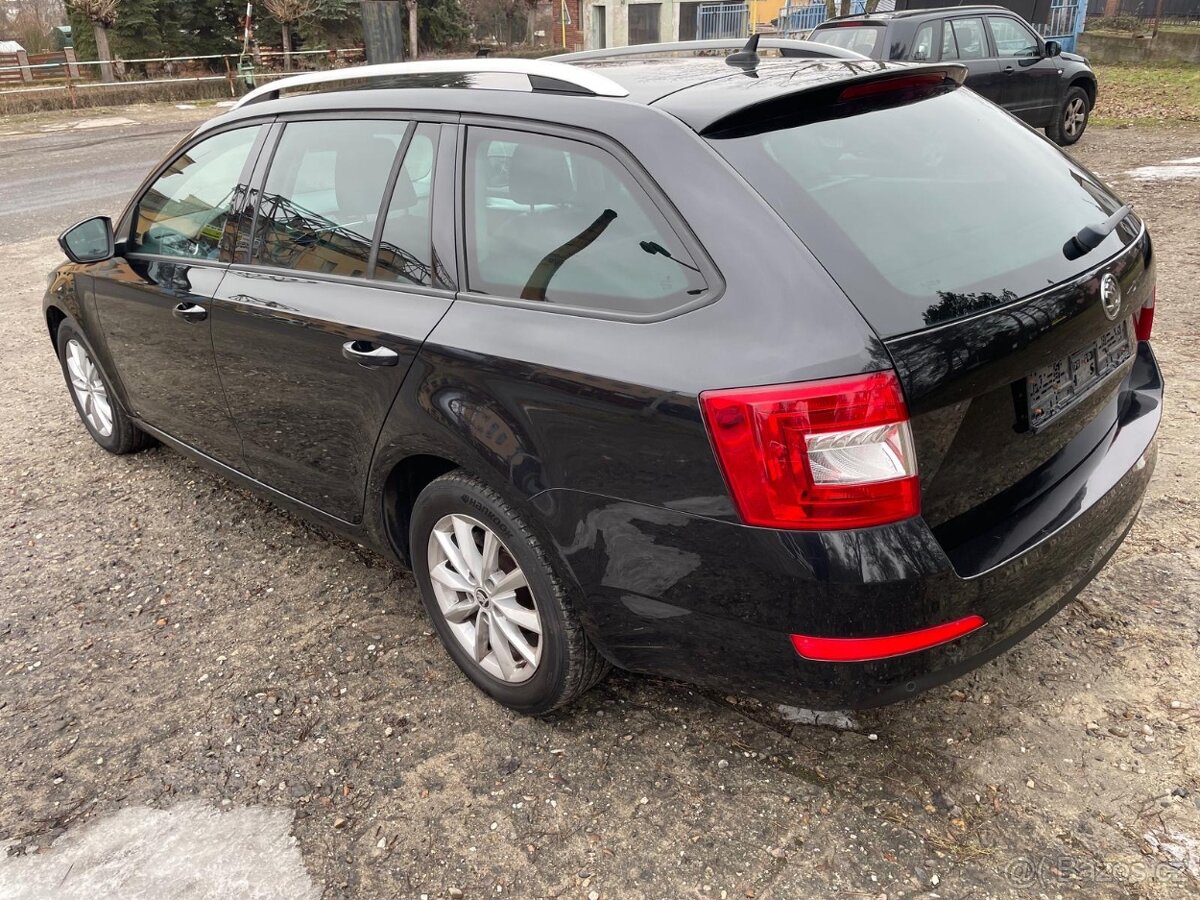 Octavia 3 COMBI 2.0 TDI 110kW ELEGANCE DSG 2015 - 7