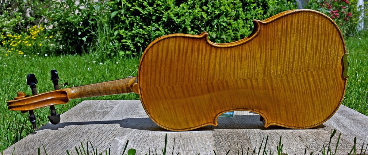 Staré mistrovské housle dle Guarneriho „del Gesù“ z r.1742 - 7