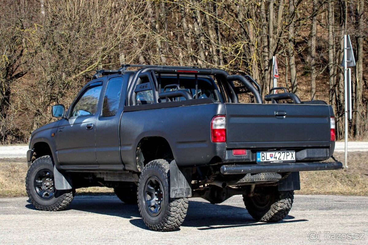 Toyota Hilux 2.5 D-4D Double Cab 4x4 - 7