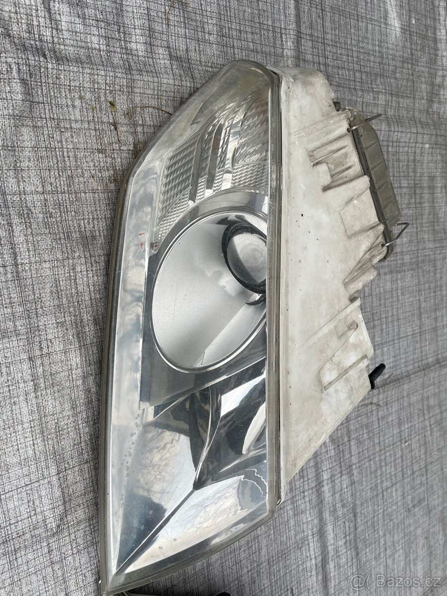 Octavia 2 RS Xenony - 7