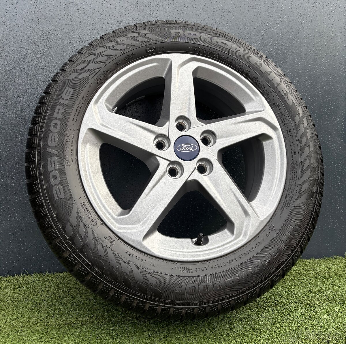Originální Alu kola Ford Focus 205/60/16 TOP zimni vzorek - 7