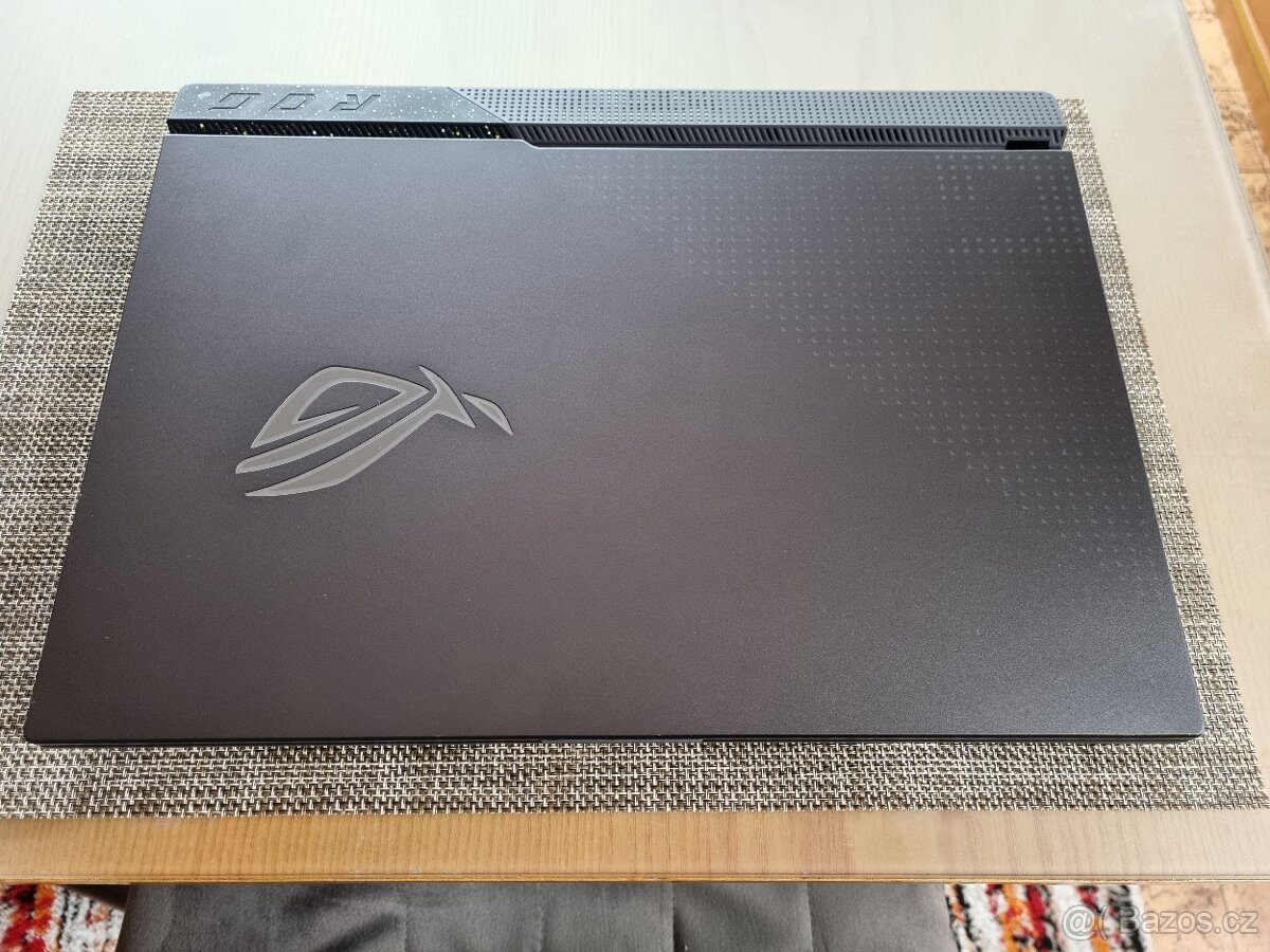 Asus Rog Strix G15 - 7