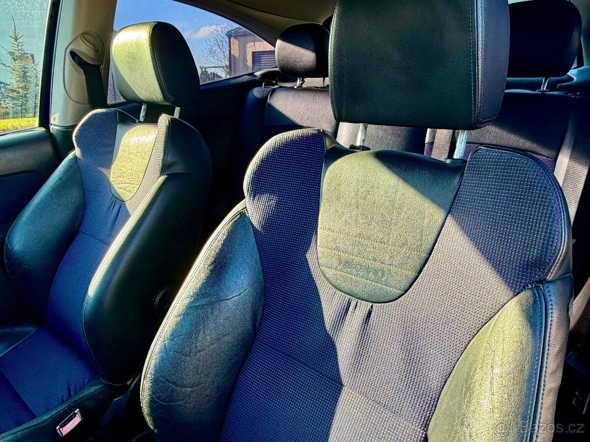 Ford Focus ST170 2.0 16v - 7