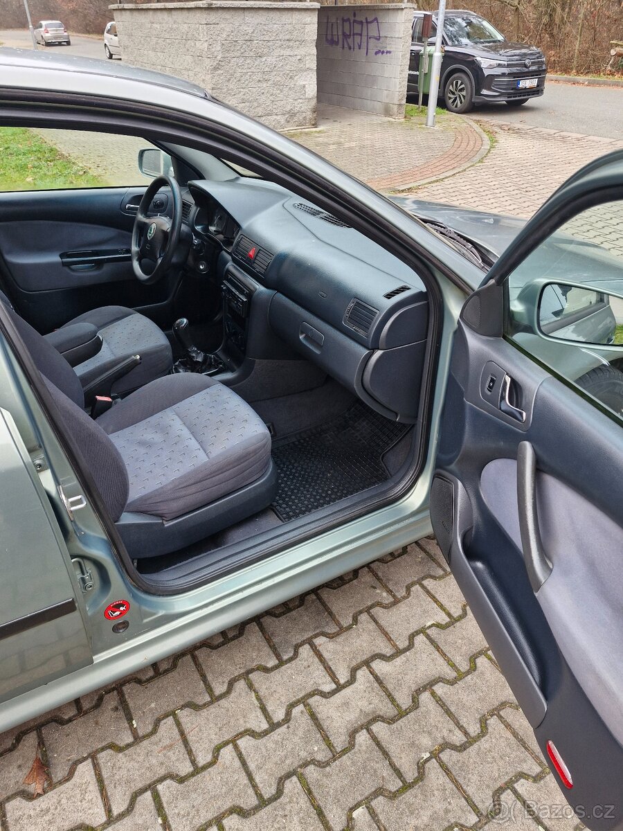 Škoda Octavia 1.6MPI 75KW + LPG Tažné zapsáno v Tp - 7