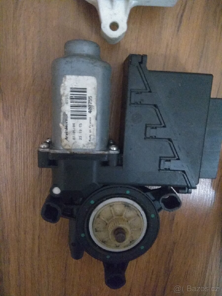 motorky stahovani oken Passat B6 3C - 7