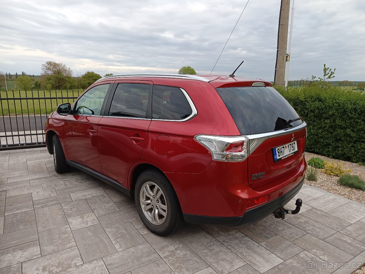 Mitsubishi Outlander 2.2 Di-D 110kw 9/2014 - 7
