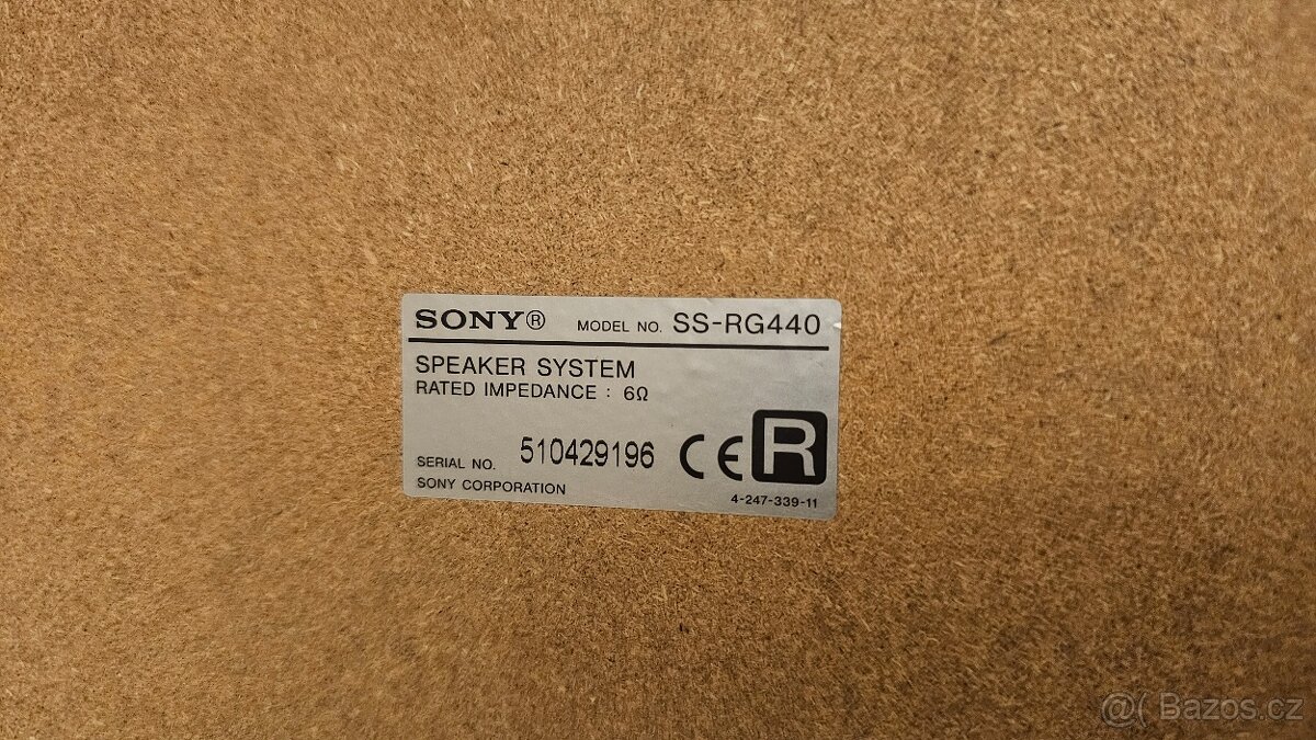 Kvalitní repro v dřevěné ozvučnici SONY - 7