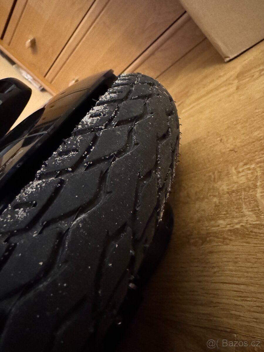 Elektrická jednokolka Inmotion V5F najeto 114 km - 7