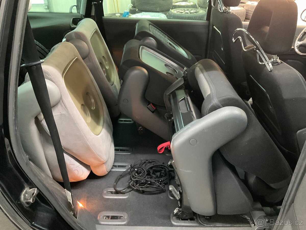 VW Sharan 2.0 TDI 103kW,Tažné,7.Míst,Special,Digi.klima. - 7