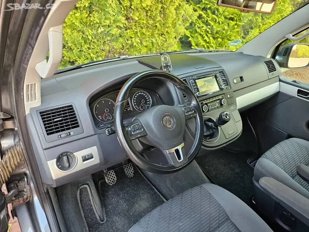 VW Multivan 2.0TDI 103kW,2014,Xenon,Tažné,Navi. - 7