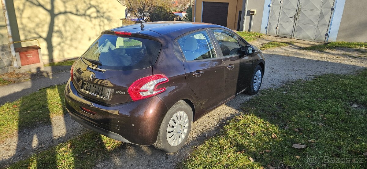 Peugeot 208 1.2 12v 60kw Allure PC KLIMA 6/2013 89900km - 7