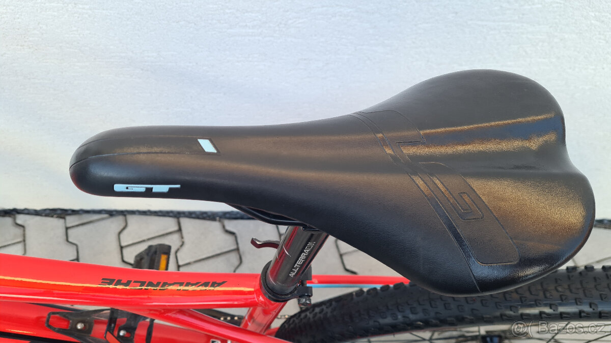 GT AVALANCHE Comp 29, Hydr. brzdy, Shimano Deore 1x10, Rám L - 7