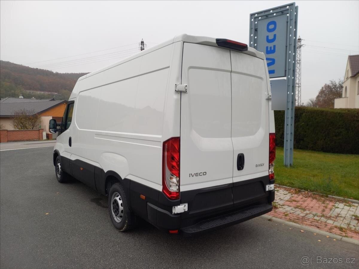 Iveco Daily 2,3 35S14V VAN (2025) - 7