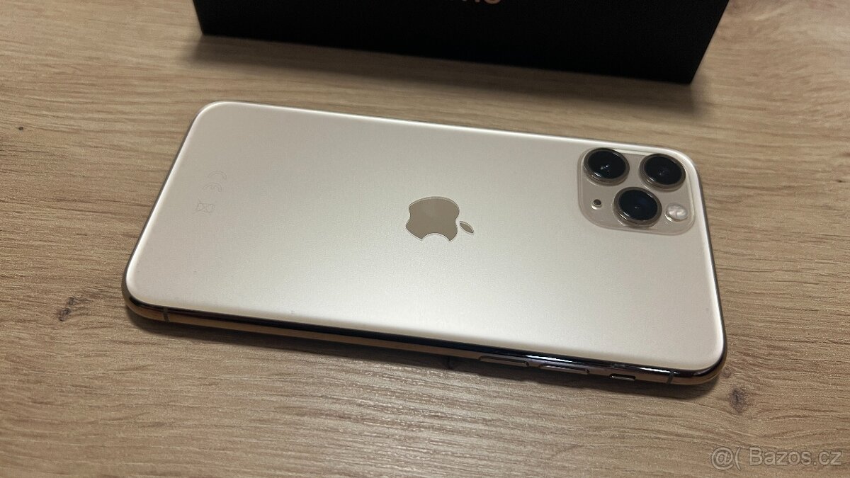 Apple iPhone 11 Pro 64GB, cena 3600Kč - 7
