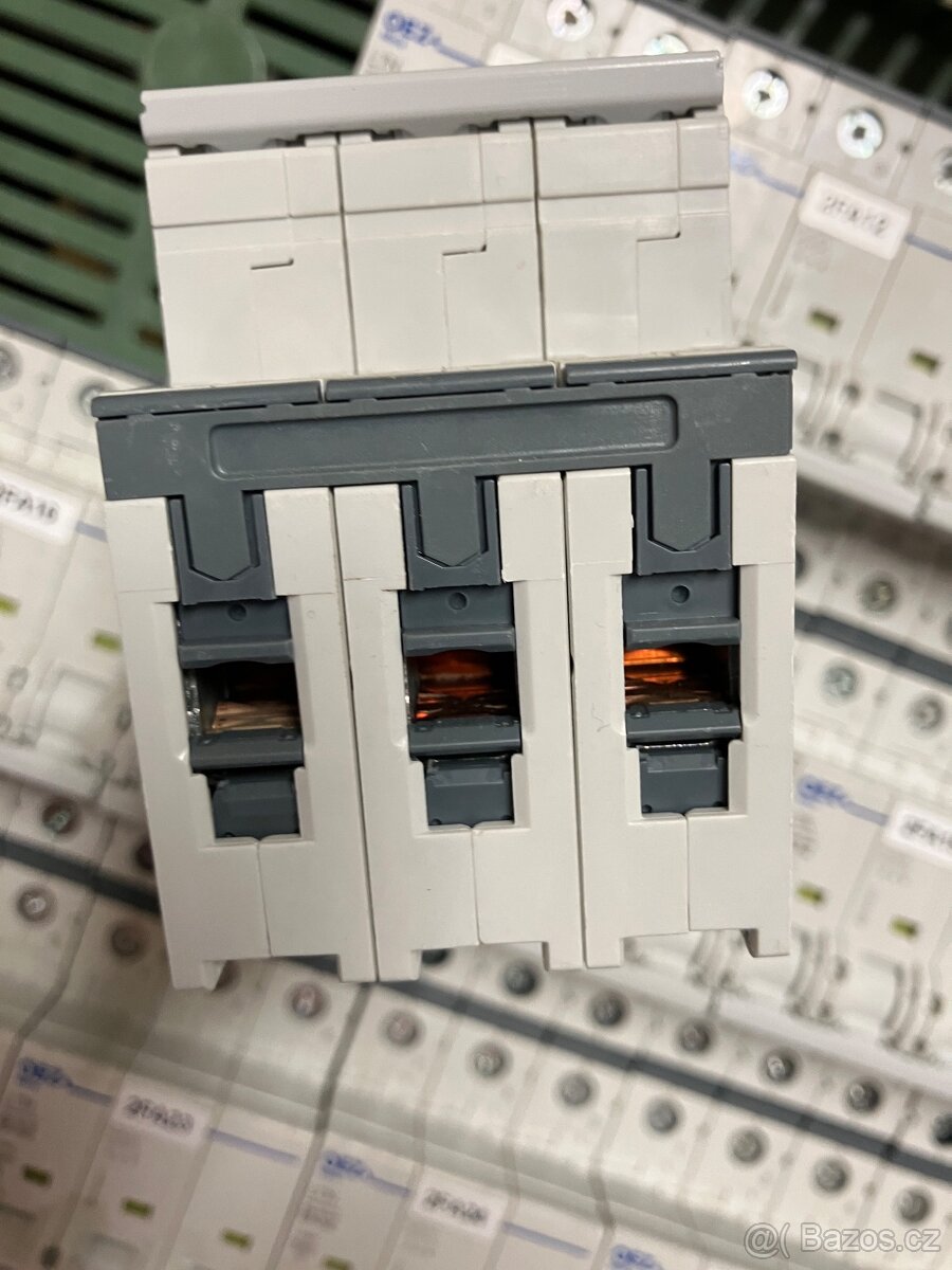 Jistič OEZ LTN-32B-3 - 7