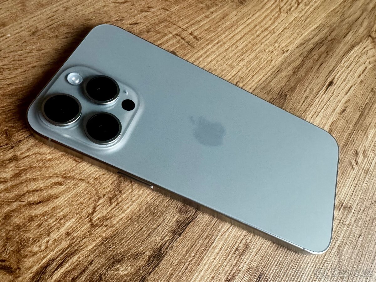 iPhone 15 Pro Max 256GB Přírodní titan - 7