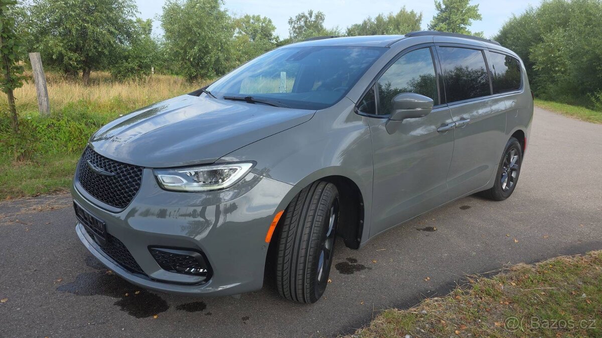 Chrysler Pacifica S 2021 full led záruka - 7