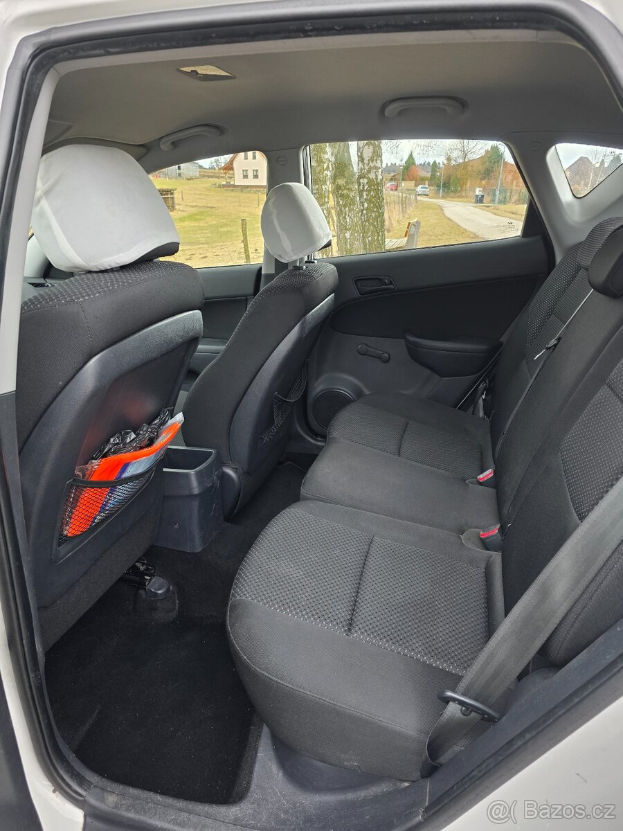 Zachovalý vůz - výhodná koupě - 7