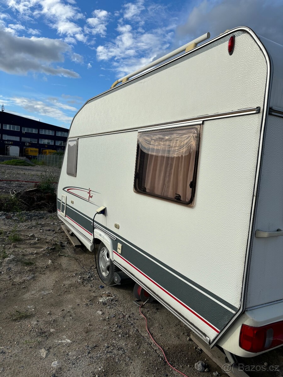 Prodám Karavan beyerland Sprinter 420 L-B - 7