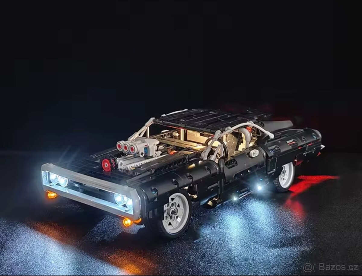 TECHNIC STAVEBNICE 42111 Dom's Dodge Charger (NÁHRADA) - 7