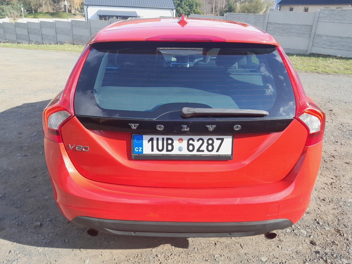 Prodám Volvo V 60 - 7